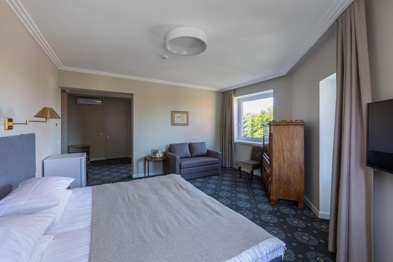 Park Hotel Siauliai Spa & Conference Екстериор снимка